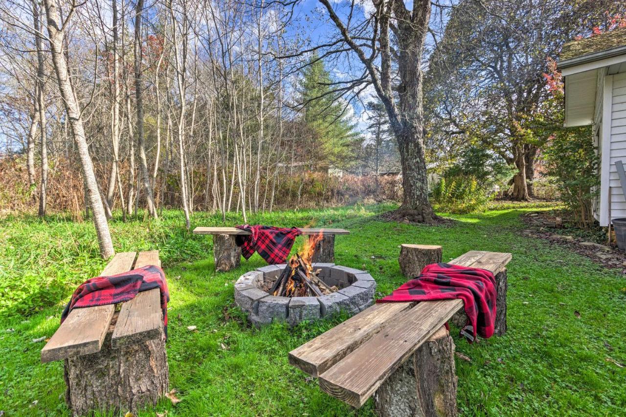 Newland Mountain Cottage With Fire Pit 8 Mi To Ski! Montezuma Exterior photo